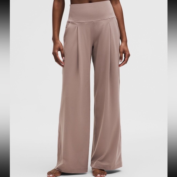 lululemon athletica Pants - NWT lululemon palazzo pant | Short | ASHR